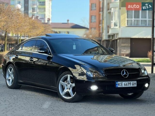 Черный Мерседес ЦЛС-Класс, объемом двигателя 4.97 л и пробегом 280 тыс. км за 9900 $, фото 1 на Automoto.ua