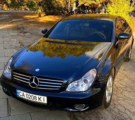 Черный Мерседес ЦЛС-Класс, объемом двигателя 3.5 л и пробегом 375 тыс. км за 5700 $, фото 1 на Automoto.ua
