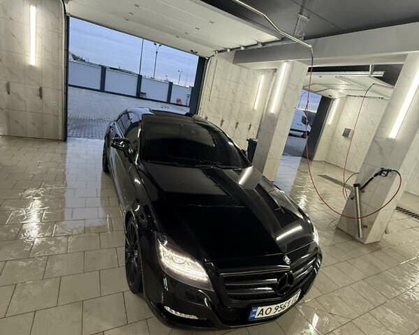 Черный Мерседес ЦЛС-Класс, объемом двигателя 2.99 л и пробегом 300 тыс. км за 21700 $, фото 1 на Automoto.ua