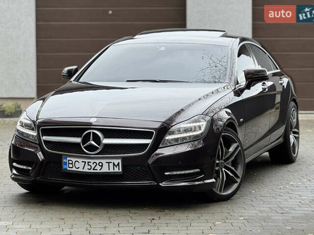 Коричневый Мерседес ЦЛС-Класс, объемом двигателя 4.7 л и пробегом 149 тыс. км за 21500 $, фото 1 на Automoto.ua