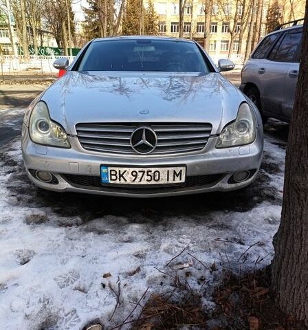 Сірий Мерседес ЦЛС-Клас, об'ємом двигуна 3.5 л та пробігом 300 тис. км за 8000 $, фото 1 на Automoto.ua