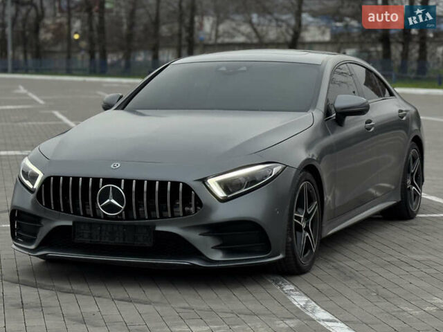 Серый Мерседес ЦЛС-Класс, объемом двигателя 3 л и пробегом 104 тыс. км за 54000 $, фото 1 на Automoto.ua