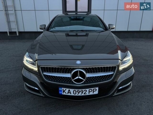 Сірий Мерседес ЦЛС-Клас, об'ємом двигуна 3 л та пробігом 136 тис. км за 24900 $, фото 1 на Automoto.ua