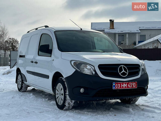 Белый Мерседес Ситан, объемом двигателя 1.5 л и пробегом 255 тыс. км за 12999 $, фото 1 на Automoto.ua