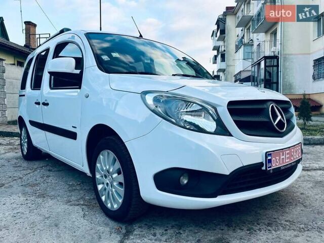 Белый Мерседес Ситан, объемом двигателя 1.46 л и пробегом 216 тыс. км за 10700 $, фото 1 на Automoto.ua