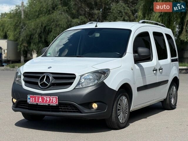 Білий Мерседес Сітан, об'ємом двигуна 1.5 л та пробігом 186 тис. км за 10900 $, фото 1 на Automoto.ua