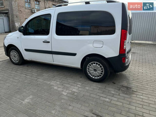 Белый Мерседес Ситан, объемом двигателя 1.46 л и пробегом 192 тыс. км за 11500 $, фото 1 на Automoto.ua