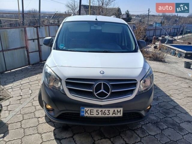 Білий Мерседес Сітан, об'ємом двигуна 1.5 л та пробігом 143 тис. км за 12200 $, фото 1 на Automoto.ua
