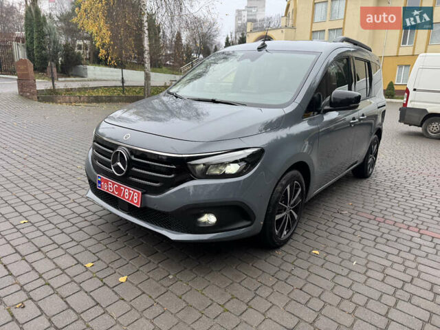 Серый Мерседес Ситан, объемом двигателя 0 л и пробегом 11 тыс. км за 25900 $, фото 1 на Automoto.ua