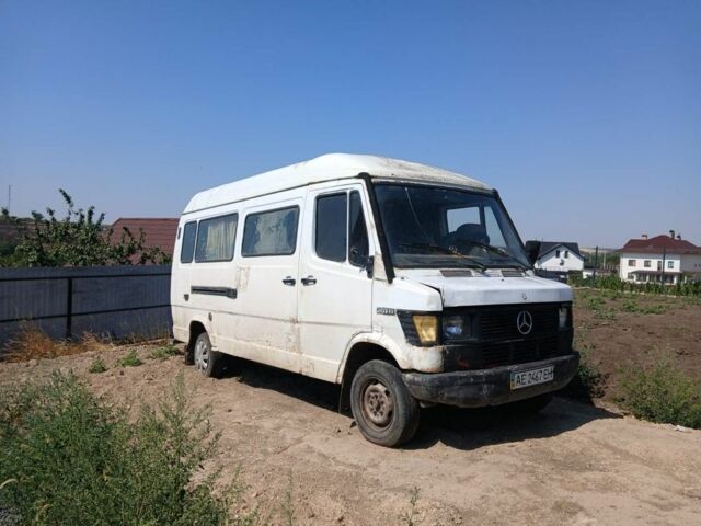 Білий Мерседес Інша, об'ємом двигуна 3 л та пробігом 200 тис. км за 1750 $, фото 1 на Automoto.ua