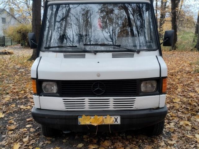 Білий Мерседес Інша, об'ємом двигуна 2.9 л та пробігом 1000 тис. км за 2500 $, фото 1 на Automoto.ua