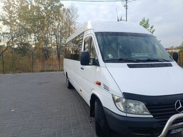 Білий Мерседес Інша, об'ємом двигуна 0 л та пробігом 200 тис. км за 13000 $, фото 1 на Automoto.ua