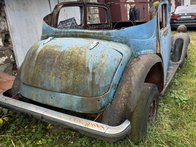 Черный Мерседес Другая, объемом двигателя 0 л и пробегом 100 тыс. км за 1800 $, фото 1 на Automoto.ua