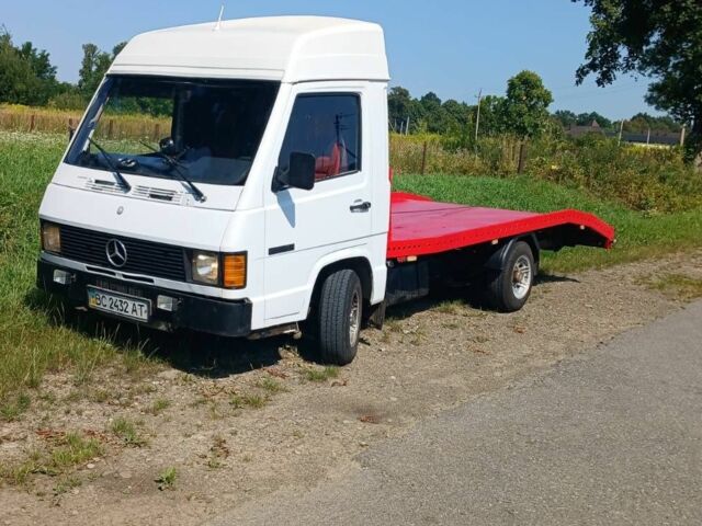 Мерседес Другая, объемом двигателя 0 л и пробегом 0 тыс. км за 3800 $, фото 1 на Automoto.ua