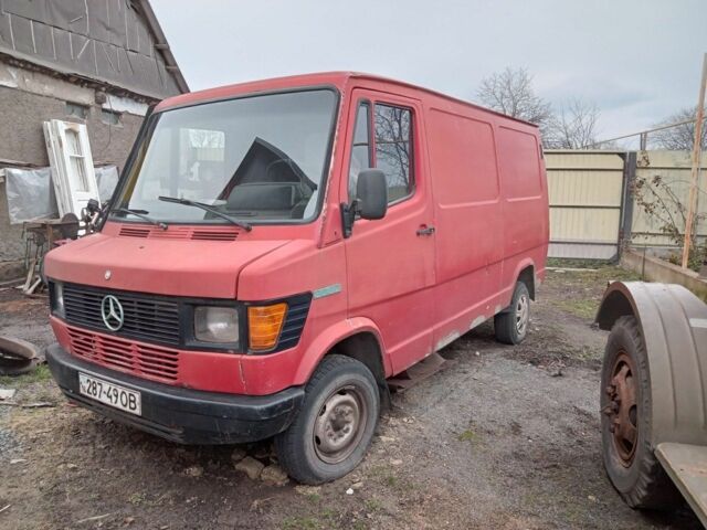 Мерседес Другая, объемом двигателя 0 л и пробегом 0 тыс. км за 1200 $, фото 1 на Automoto.ua