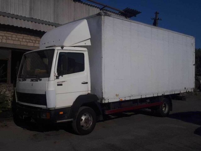 Мерседес Другая, объемом двигателя 0 л и пробегом 0 тыс. км за 5000 $, фото 1 на Automoto.ua