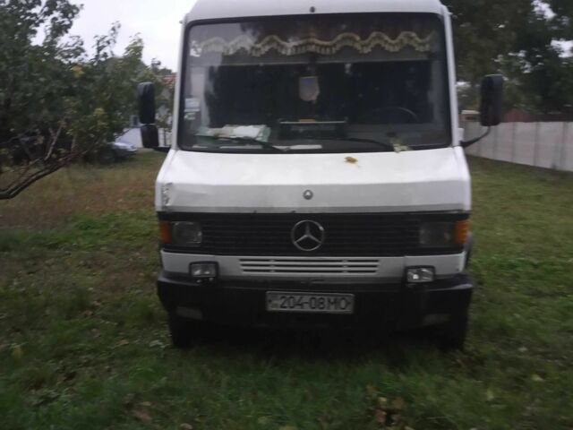 Мерседес Другая, объемом двигателя 0 л и пробегом 0 тыс. км за 5000 $, фото 1 на Automoto.ua