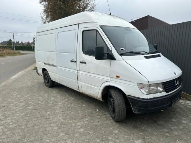 Мерседес Другая, объемом двигателя 0 л и пробегом 0 тыс. км за 2950 $, фото 1 на Automoto.ua