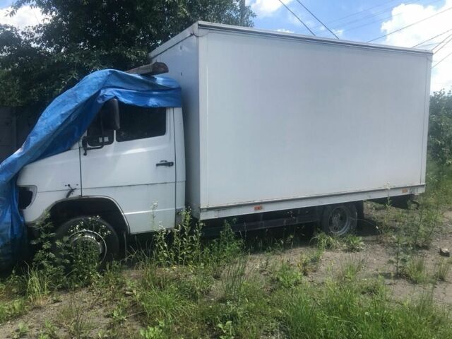 Мерседес Другая, объемом двигателя 0 л и пробегом 0 тыс. км за 4000 $, фото 1 на Automoto.ua
