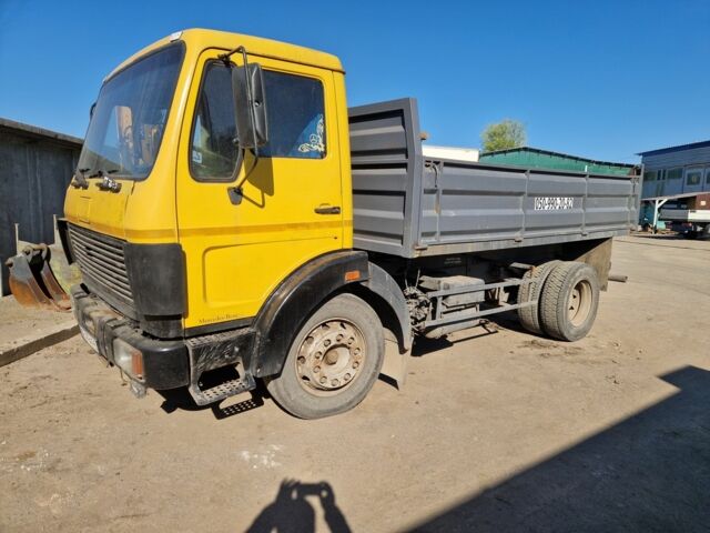 Мерседес Другая, объемом двигателя 0 л и пробегом 0 тыс. км за 15000 $, фото 1 на Automoto.ua