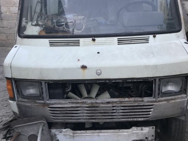 Мерседес Інша, об'ємом двигуна 0 л та пробігом 0 тис. км за 1200 $, фото 1 на Automoto.ua