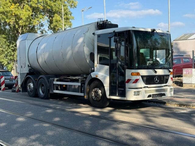 Мерседес Другая, объемом двигателя 0 л и пробегом 0 тыс. км за 12819 $, фото 1 на Automoto.ua