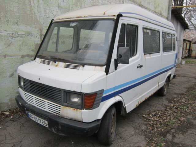 Мерседес Інша, об'ємом двигуна 2.87 л та пробігом 0 тис. км за 1999 $, фото 1 на Automoto.ua