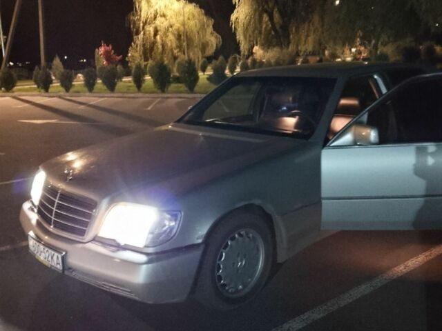 Серый Мерседес Другая, объемом двигателя 3.2 л и пробегом 360 тыс. км за 2739 $, фото 1 на Automoto.ua