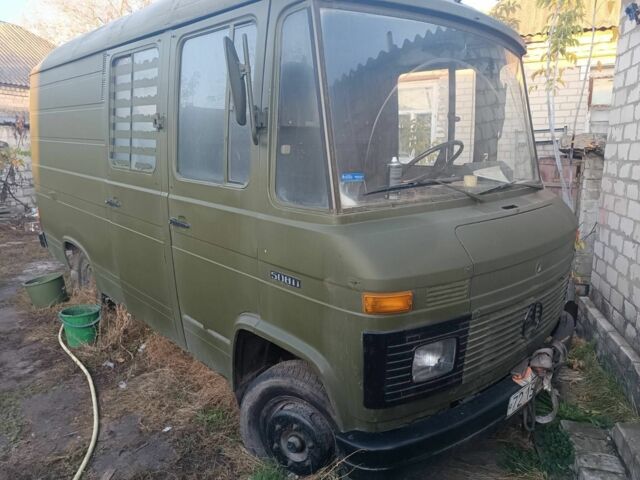 Зеленый Мерседес Другая, объемом двигателя 2.4 л и пробегом 1 тыс. км за 1300 $, фото 1 на Automoto.ua