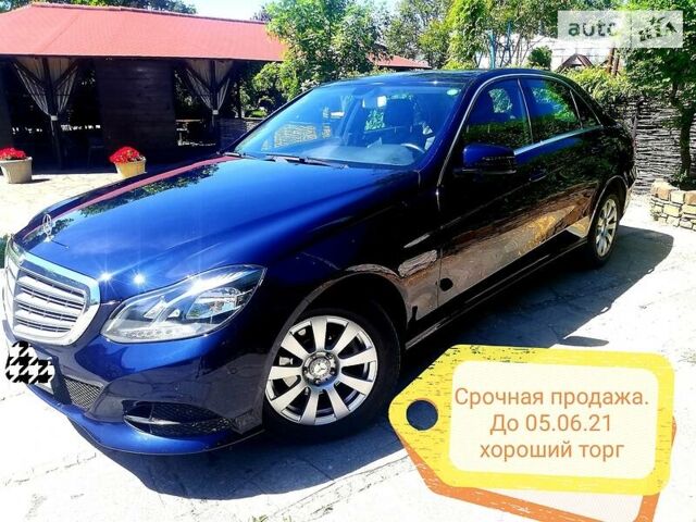 Синій Мерседес E 200, об'ємом двигуна 2.2 л та пробігом 362 тис. км за 15800 $, фото 1 на Automoto.ua