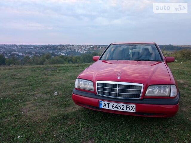 Мерседес E 220, об'ємом двигуна 2.2 л та пробігом 260 тис. км за 3300 $, фото 1 на Automoto.ua