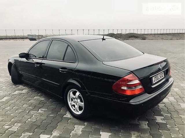 Мерседес E 220, об'ємом двигуна 2.2 л та пробігом 320 тис. км за 2800 $, фото 1 на Automoto.ua