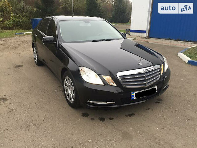 Мерседес E 220, об'ємом двигуна 2.2 л та пробігом 175 тис. км за 16000 $, фото 1 на Automoto.ua