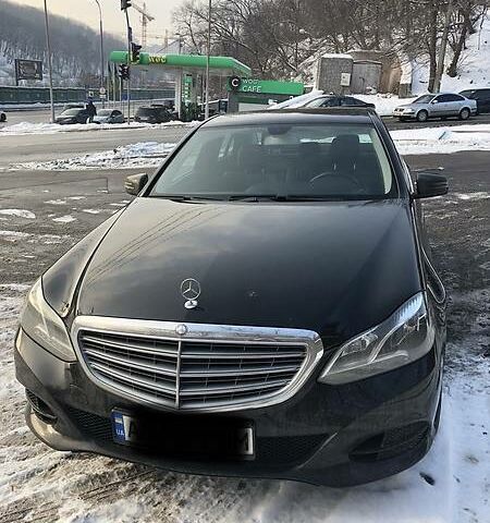 Мерседес E 220, объемом двигателя 2.14 л и пробегом 170 тыс. км за 30000 $, фото 1 на Automoto.ua