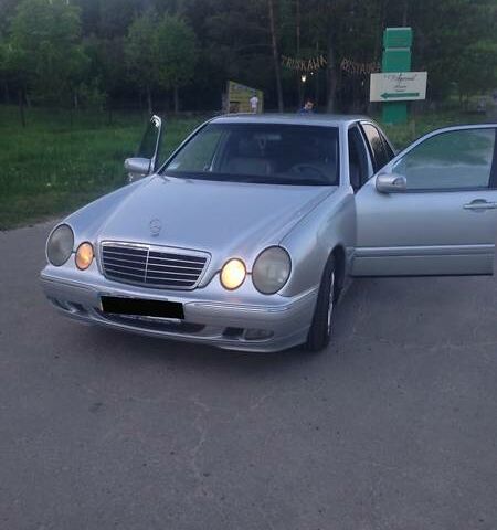 Сірий Мерседес E 240, об'ємом двигуна 2.4 л та пробігом 292 тис. км за 7300 $, фото 1 на Automoto.ua