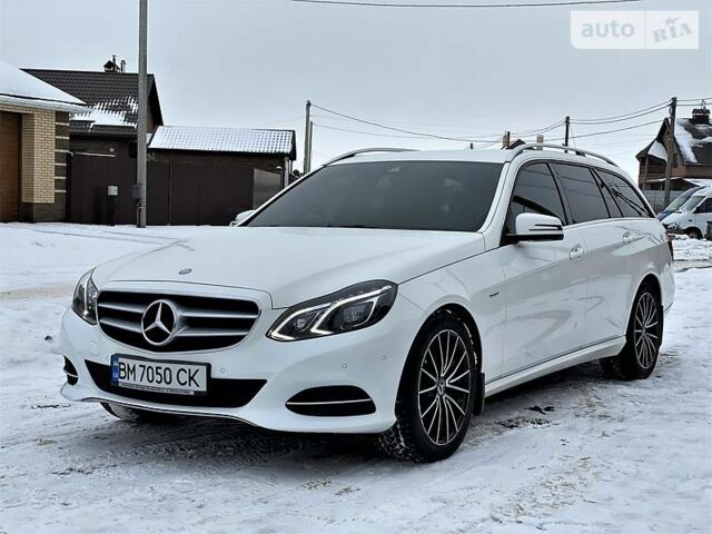 Білий Мерседес E 250, об'ємом двигуна 2.1 л та пробігом 340 тис. км за 20400 $, фото 1 на Automoto.ua