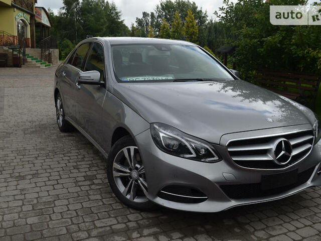 Сірий Мерседес E 250, об'ємом двигуна 2.2 л та пробігом 132 тис. км за 28900 $, фото 1 на Automoto.ua