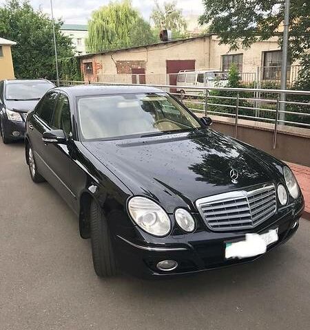 Мерседес Е 280, об'ємом двигуна 3 л та пробігом 180 тис. км за 15000 $, фото 1 на Automoto.ua