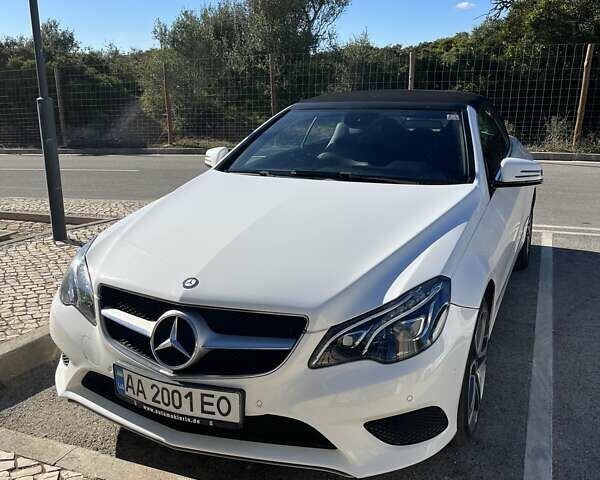 Белый Мерседес Е-Класс, объемом двигателя 2.14 л и пробегом 176 тыс. км за 19500 $, фото 1 на Automoto.ua