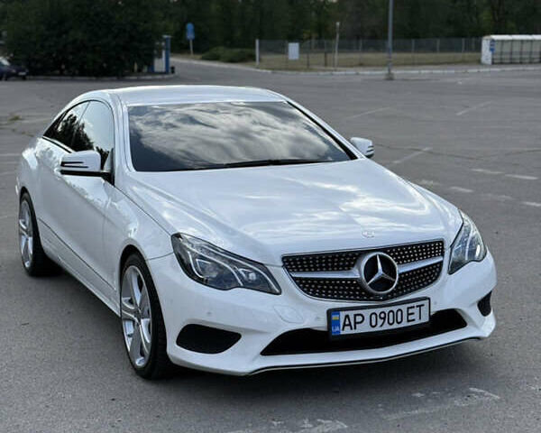 Білий Мерседес Е-Клас, об'ємом двигуна 2.15 л та пробігом 172 тис. км за 14500 $, фото 1 на Automoto.ua