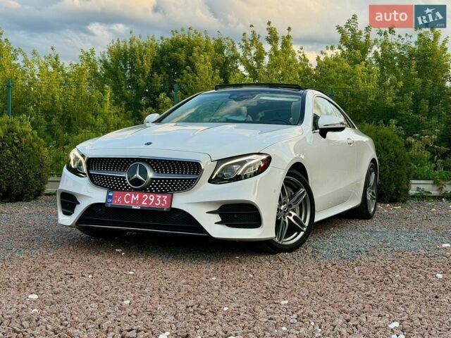 Білий Мерседес Е-Клас, об'ємом двигуна 3 л та пробігом 70 тис. км за 28000 $, фото 1 на Automoto.ua