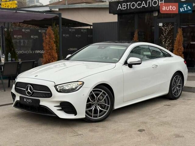 Білий Мерседес Е-Клас, об'ємом двигуна 3 л та пробігом 74 тис. км за 59999 $, фото 1 на Automoto.ua