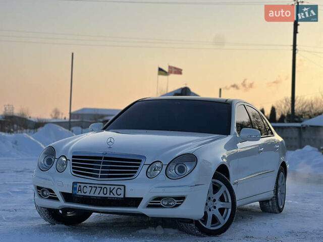 Білий Мерседес Е-Клас, об'ємом двигуна 3 л та пробігом 250 тис. км за 14999 $, фото 1 на Automoto.ua