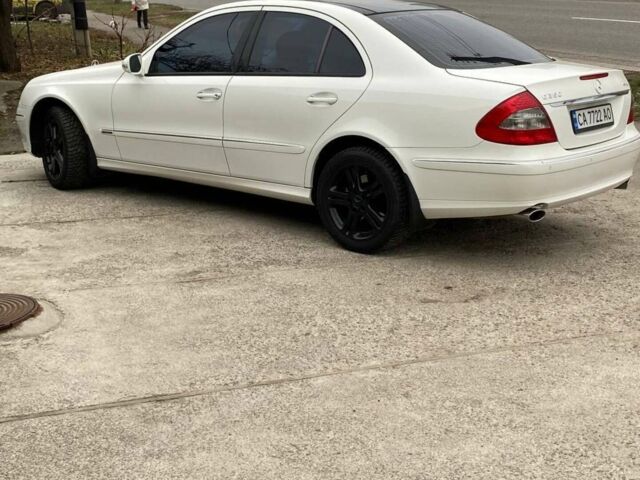 Білий Мерседес Е-Клас, об'ємом двигуна 3.5 л та пробігом 167 тис. км за 9500 $, фото 1 на Automoto.ua