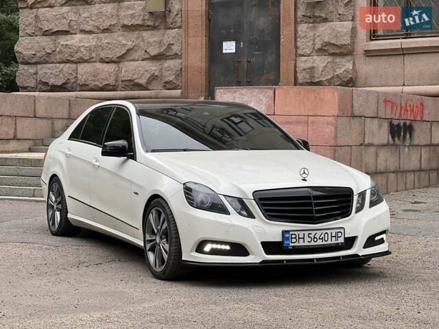 Білий Мерседес Е-Клас, об'ємом двигуна 1.8 л та пробігом 151 тис. км за 12900 $, фото 1 на Automoto.ua
