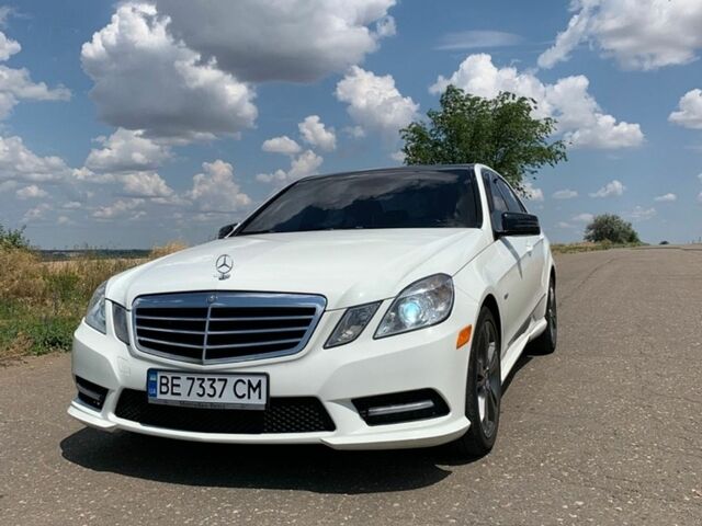 Білий Мерседес Е-Клас, об'ємом двигуна 3.5 л та пробігом 265 тис. км за 10999 $, фото 1 на Automoto.ua