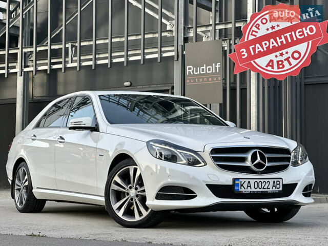 Белый Мерседес Е-Класс, объемом двигателя 2.14 л и пробегом 65 тыс. км за 26300 $, фото 1 на Automoto.ua