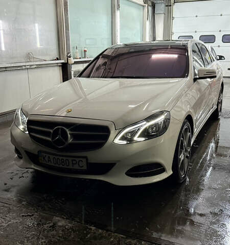Білий Мерседес Е-Клас, об'ємом двигуна 2.14 л та пробігом 138 тис. км за 21000 $, фото 1 на Automoto.ua