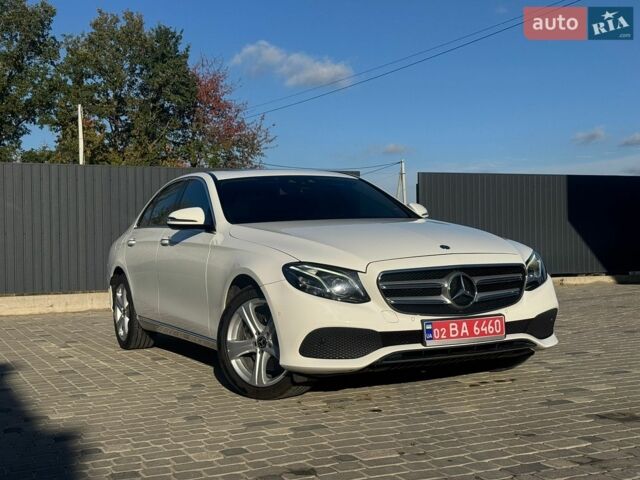 Білий Мерседес Е-Клас, об'ємом двигуна 1.95 л та пробігом 160 тис. км за 26900 $, фото 1 на Automoto.ua