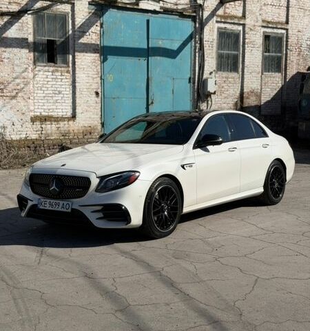 Білий Мерседес Е-Клас, об'ємом двигуна 3 л та пробігом 120 тис. км за 37500 $, фото 1 на Automoto.ua